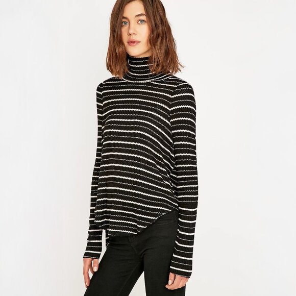 Free People We The Free Kristina Striped Turtleneck Thermal Top - sz XS - Picture 3 of 13